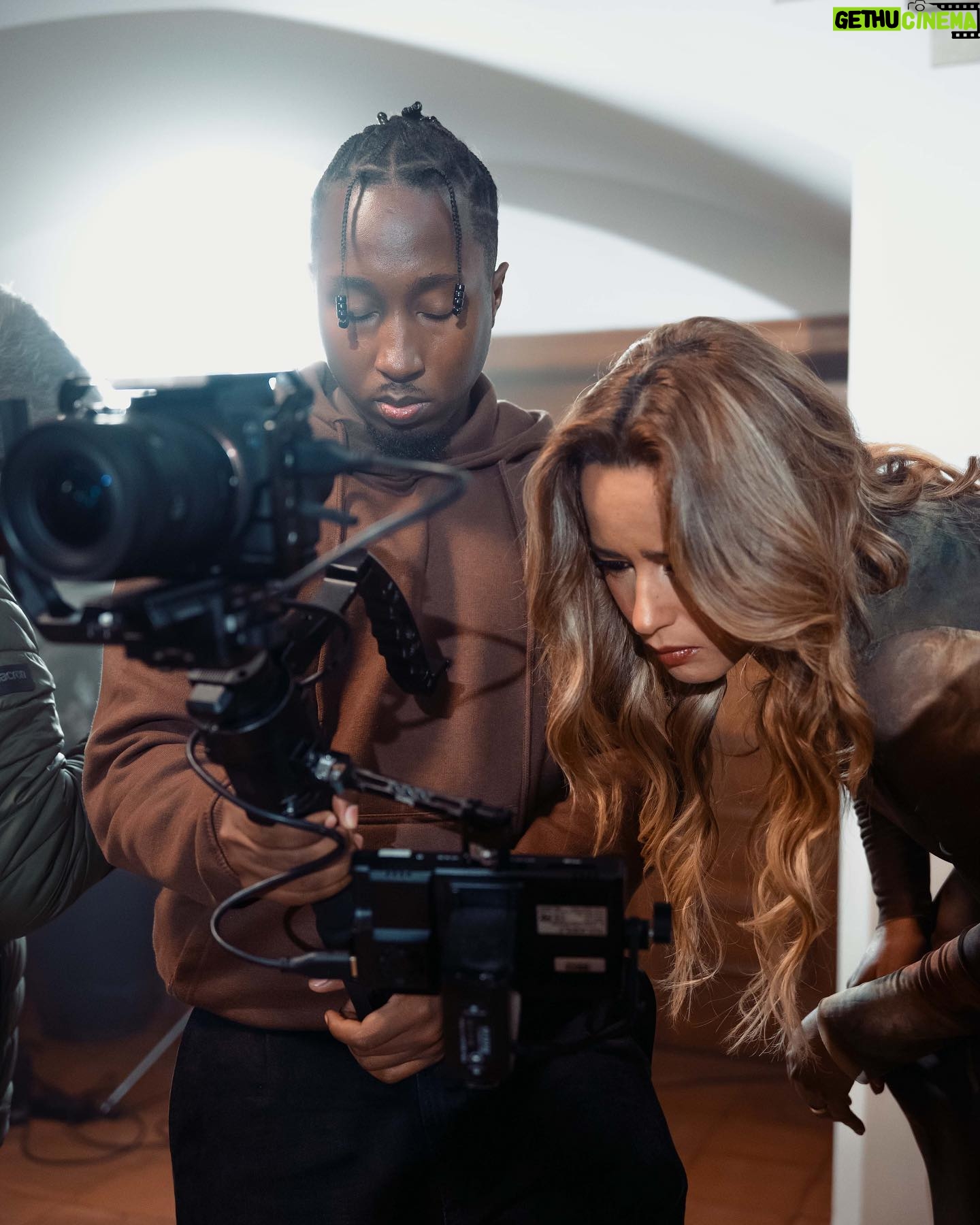 Liliana Almeida - 6.7K Likes - BTS Belo Risco e tem vídeo em estreia no YouTube às 21:00.
#belorisco #cheguei #liliana
Família ❤️
📸 @fabioferreira.pt