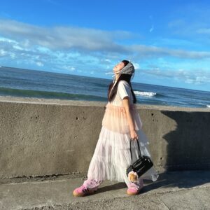 Actress Lin Hana HD Instagram Photos and Wallpapers September 2024
