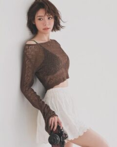 Actress Lin Min-Chen HD Instagram Photos and Wallpapers September 2024