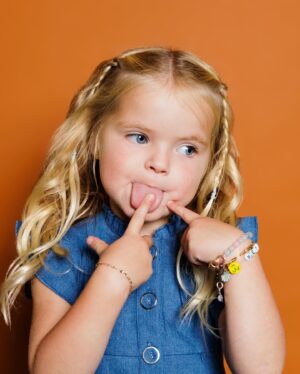 Lindsay Arnold Instagram - Sage's preschool pictures 🥹🫶 I'm a MESS!!! My beautiful baby girl we love you so much 🫶 being Sage (and June's) mom is the most fulfilling and rewarding thing in my life! Every day is a new adventure and I'm just so grateful 🫶 

#schoolpictures #preschooler #momsofinstagram