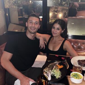 Loren Brovarnik Instagram - You & I 🩷🩵
#teambrovarnik #9years #marriedlife #happilyeverafter #realdeal