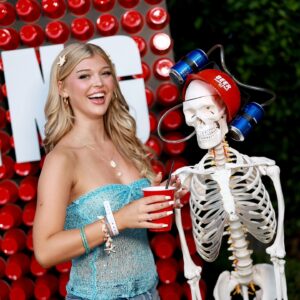 Loren Gray Instagram - don’t be late to the party! incoming on @netflix this friday 🤍