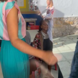 Luciana Abreu Instagram - O 1° dia de escola, na melhor de todas, onde se brinda diariamente aos valores universais. Obrigada @externato_eduarda_maria 
Boa sorte amores da minha vida @lucynettes . Que Deus vos brinde com a sabedoria e felicidade. ♥️🙏🏼