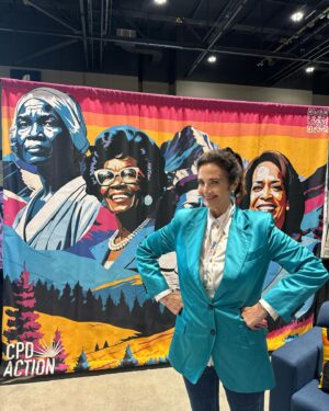 Lynda Carter Instagram - Oh how I adore these women! #dnc