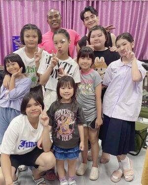 Machida Sutthikulphanich Instagram - จบกันไปเรียบร้อย... ขอบคุณทุกคนที่ช่วยกันเป็นกำลังใจให้ขิงและเพื่อนๆนะคะ ขอบคุณที่ช่วยดู ช่วยเชียร์กันทุกตอนเลยนะคะ ช่วยกันลุ้นน้า เผื่อมีภาค 2 อิ อิ 😊✌️🏐🇹🇭❤️

สำหรับละครเรื่องต่อไปของหนู น่าจะเป็นเรื่อง ”ทิชา“ ช่อง ONE 31 @one31thailand เหมือนเดิม ฝากติดตามเป็นกำลังใจกันด้วยน้าาา 😊🙏

สุดท้ายอยากบอกอีกครั้งว่า ”ขอบคุณที่รักกันค่ะ“ ❤️❤️❤️ #นักตบบ้านโคกปัง #ขิง #maki #makimachida #machida #น้องมากิ #มากิมาชิดา #มาชิดา #explore #explorepage #exploremore #reelsinstagram #reels #réel #reelsvideo #ฟีด #korea #bance #dancechallenge #love #y2k #like #followers #follow #followｍe #mylove #fyp #fypシ #friends