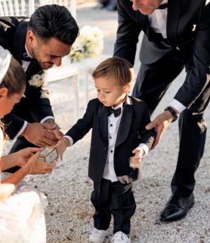Maddy Burciaga Instagram - 5/09/24 : Un des plus beaux jours de notre vie… réunis pour célébrer notre mariage avec Andrea, nos familles et nos amis qui restera gravé à jamais 🫶🏼💍🥹