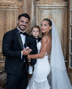 Maddy Burciaga Instagram - 5/09/24 : Un des plus beaux jours de notre vie… réunis pour célébrer notre mariage avec Andrea, nos familles et nos amis qui restera gravé à jamais 🫶🏼💍🥹