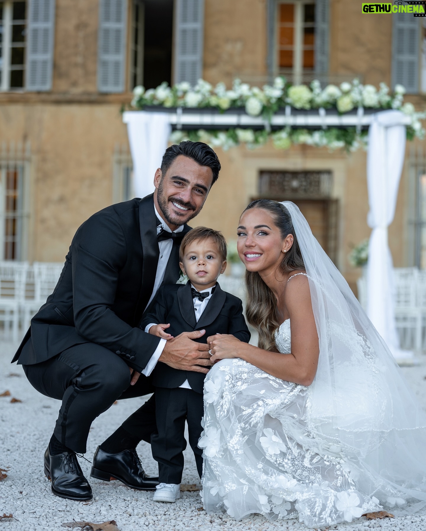 Maddy Burciaga - 652.3K Likes - 5/09/24 : Un des plus beaux jours de notre vie… réunis pour célébrer notre mariage avec Andrea, nos familles et nos amis qui restera gravé à jamais 🫶🏼💍🥹