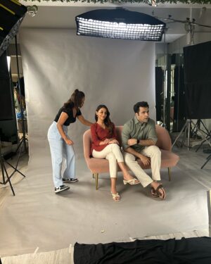 Madhurima Roy Instagram - Missed you IG… not! 

Weekly crumbs no one asked for 💁🏻‍♀️