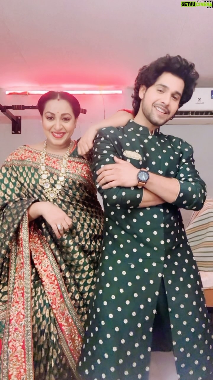Madhusree Sharma - 11.8K Likes - Offscreen Masti 😉🤪
#mannsundar #masti #fun #offscreen #madhusreesharma #reels #trendingreels #trending #explore #explorepage #love #instagood