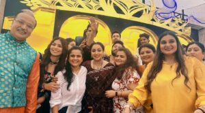 Madhusree Sharma Instagram - .
Finally reached this milestone!!
Completed 1000 episodes with our Mannsundar team
What a beautiful journey we shared with you all..
 Thankyou 🙏🏽💝💫

#mannsundar #dangaltv  #explore  #explorepage #madhusreesharma