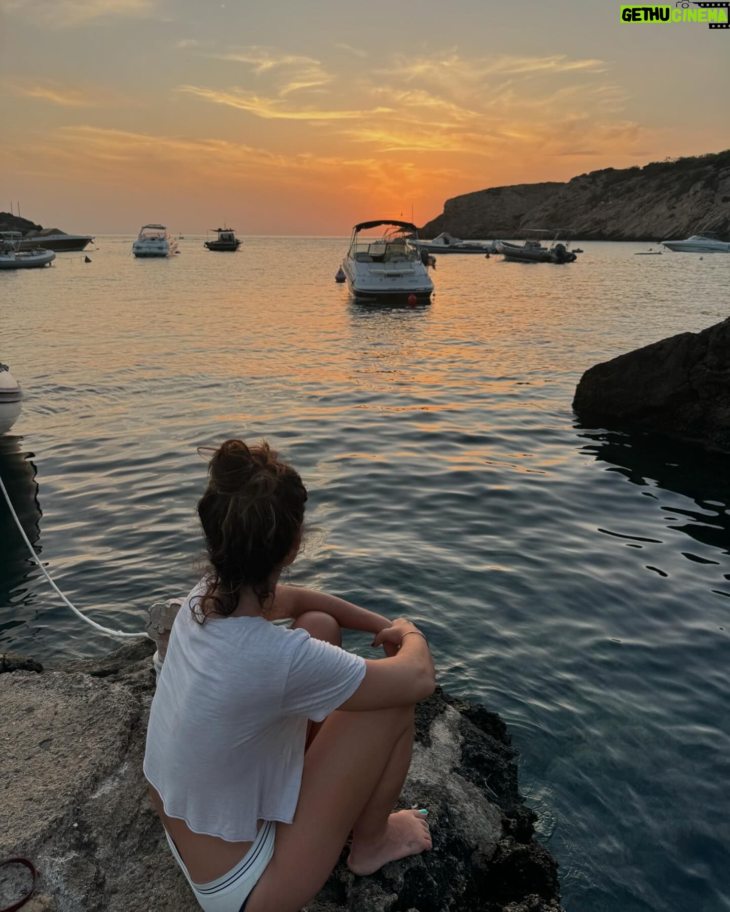 Maggie Civantos - 37.5K Likes - Ibiza 🏝️August 24
I’ve been busy🙏🏻 i’ve been living the present 🤍