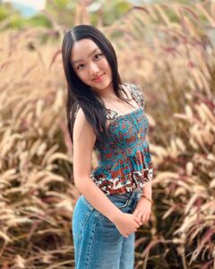 Actress Malea Emma Tjandrawidjaja HD Instagram Photos and Wallpapers August 2024