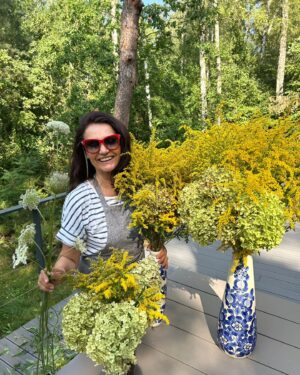 Małgorzata Pieczyńska Instagram - Każda pora roku jest piękna 🌺🍀🥰 Czujecie już jesień?