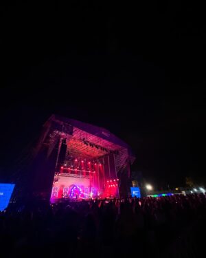 Malú Instagram - Mi gente de Alcalá de Henares!!!! Q gran noche a vuestro lado!!!! Esa energía, esas ganas de disfrutar y cantar juntos. Millones de gracias por compartir taaaaaanto con nosotros. Os quieroooooooo!!! 🤟🏼🤟🏼🤟🏼

Dónde nos volvemos a ver??? Q este Tour sigueeee!!! Vamooooooos!!! 

📸 @salvamuste