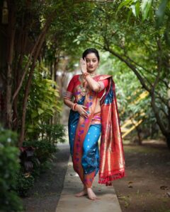 Actress Manasi Naik HD Instagram Photos and Wallpapers August 2024