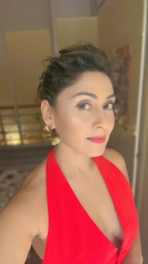 Manjari Fadnnis Instagram - ❤️‍🔥
