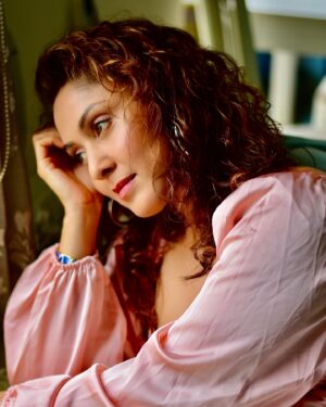 Manjari Fadnnis Instagram - 💞💗💖

From the lense of 📸 @mayurshedgephotography 

#portrait #portraits #portraitphotography #portraitsociety #portraitoftheday #manjarifadnis #manjarifadnnis #photooftheday #photography #pink #rose