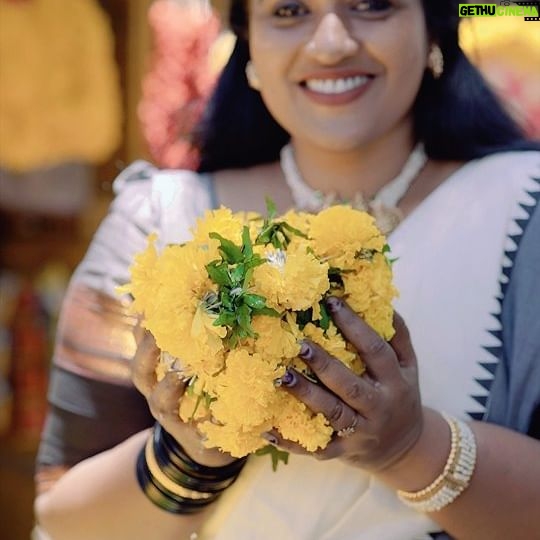 Manju Pathrose - 8K Likes - ♥️♥️♥️♥️♥️
📿@gem.forher
🥻@ar_handlooms_kuthampully_
📹@ar_handlooms_kuthampully
