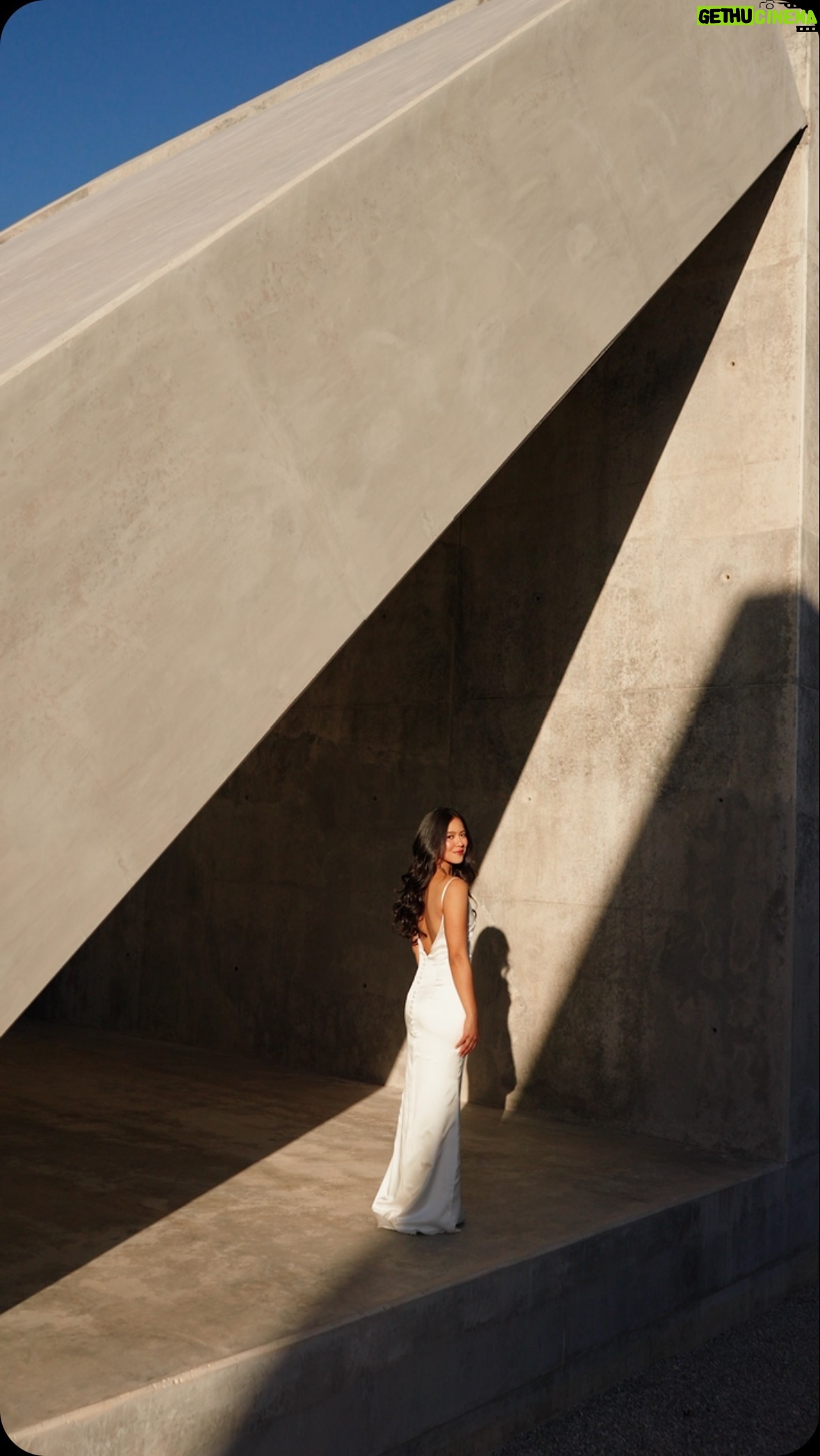 Mara Lopez - 1.2K Likes - DND busy planning a wedding 💍✨
In love with this @psofficiel dress I got to wear at our engagement party in Austin! 🤍 @itspatriciasnts #psbride
📷 by @craignisperos ❣️
