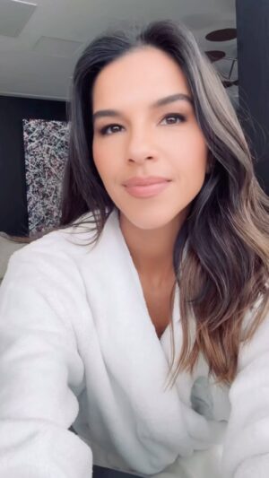 Mariana Rios Instagram - Para pensar 🤍 Bom dia!