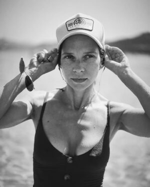 Marie Hennerez Instagram - ☀️Trucker @lingerielanouvelle x @jonsenisland ☀️ @thomascantoni 
📸 @sebastienbonnabel si haaaaaa si haaaaaa 💖