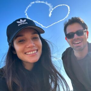 Mariela Garriga Instagram - Gracias a la vida, que me ha dado tanto este año 🎶 ✨💖 The unexpected things are the best, especially when you have the love of your family and the support from everyone around you. I feel a lot of gratitude for what has happened to me this year and for all the people I’ve met along the way, some of whom I can now call friends. Thank you to everyone for making the past year so magical. Love you all ✨💕
#bday
