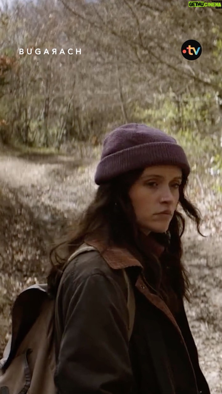 Marilyn Lima - 426 Likes - La série « Bugarach » arrive cet été à la #télé sur @france3, les jeudis 15 et 22 août en troisième partie de soirée 📺
Vous pourrez découvrir 4 épisodes par soir 🤩
Tenez-vous prêts ! 🚀
Rendez-vous sur le canapé dès 23h50 🛋️
#bugarach #france3 #francetv #france3occitanie #occitanie #seriefantastique #Bugarach #webserie #fantastique