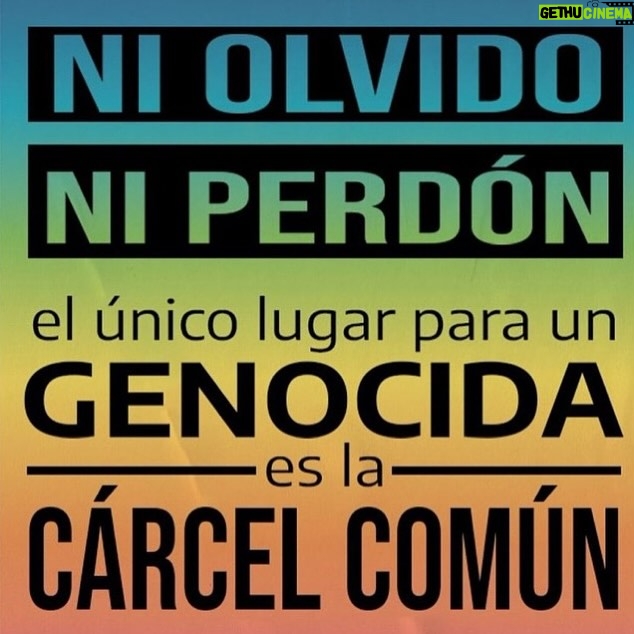 Marina Glezer - 1.2K Likes - Afuera del Congreso Nacional los negacionistas, YA. Quien tiene una banca de diputado,
a la democracia banca. No hay dos sistemas dentro del Honorable Congreso de la Nación. No rompan los consensos.