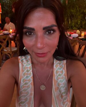 Marisol Nichols Instagram - Viva la Mexico 🇲🇽 

Had the most amazing time 

Thank you @sunnycoclothing for the red bikini 😉❤️