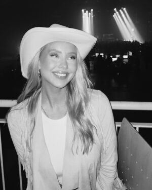 Martine Lunde Instagram - Nok 🤠 for i år✌🏼