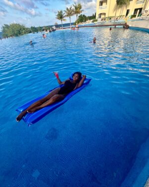 Maryam Basir Instagram - summa ‘24
🌤️🏄🏾‍♀️🧴