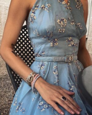 Matilda Morri Instagram - 🦢🦋