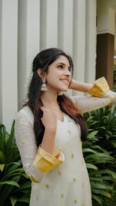 Actress Meenakshi Dinesh HD Instagram Photos and Wallpapers September 2024