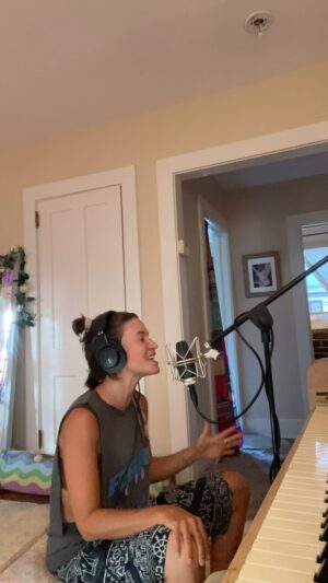 Meg Myers Instagram - Recording HTSAFTP vocals in my living room🎨🌎🕊️