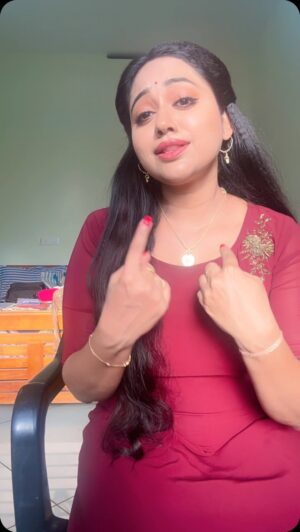 Meghna Vincent Instagram - Trending