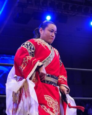 Meiko Satomura Instagram - 里村明衣子vs シン・高山善廣
途中、高山さんが乗り移っているんじゃないかと勘違いする場面が！
引退発表後、初の試合が広田さくらとのシングルマッチ。
ガイアから幾度と重ねてきた広田さくらとの試合。
28年の時を経て、お互い進化していると実感‼️
会場が沸きに沸きました🔥
控室戻った後は私が泣いてしまいました。広田にいつも支えてもらってる。
まだまだ広田と闘いたい。
ありがとうございました。

TAKAYAMANIA EMPIRE 3
日時：2024.9.3（火）
会場：後楽園ホール
#takayamania #SENJO #後楽園ホール