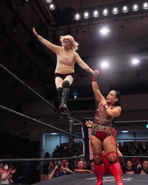 Meiko Satomura Instagram - 里村明衣子vs シン・高山善廣
途中、高山さんが乗り移っているんじゃないかと勘違いする場面が！
引退発表後、初の試合が広田さくらとのシングルマッチ。
ガイアから幾度と重ねてきた広田さくらとの試合。
28年の時を経て、お互い進化していると実感‼️
会場が沸きに沸きました🔥
控室戻った後は私が泣いてしまいました。広田にいつも支えてもらってる。
まだまだ広田と闘いたい。
ありがとうございました。

TAKAYAMANIA EMPIRE 3
日時：2024.9.3（火）
会場：後楽園ホール
#takayamania #SENJO #後楽園ホール