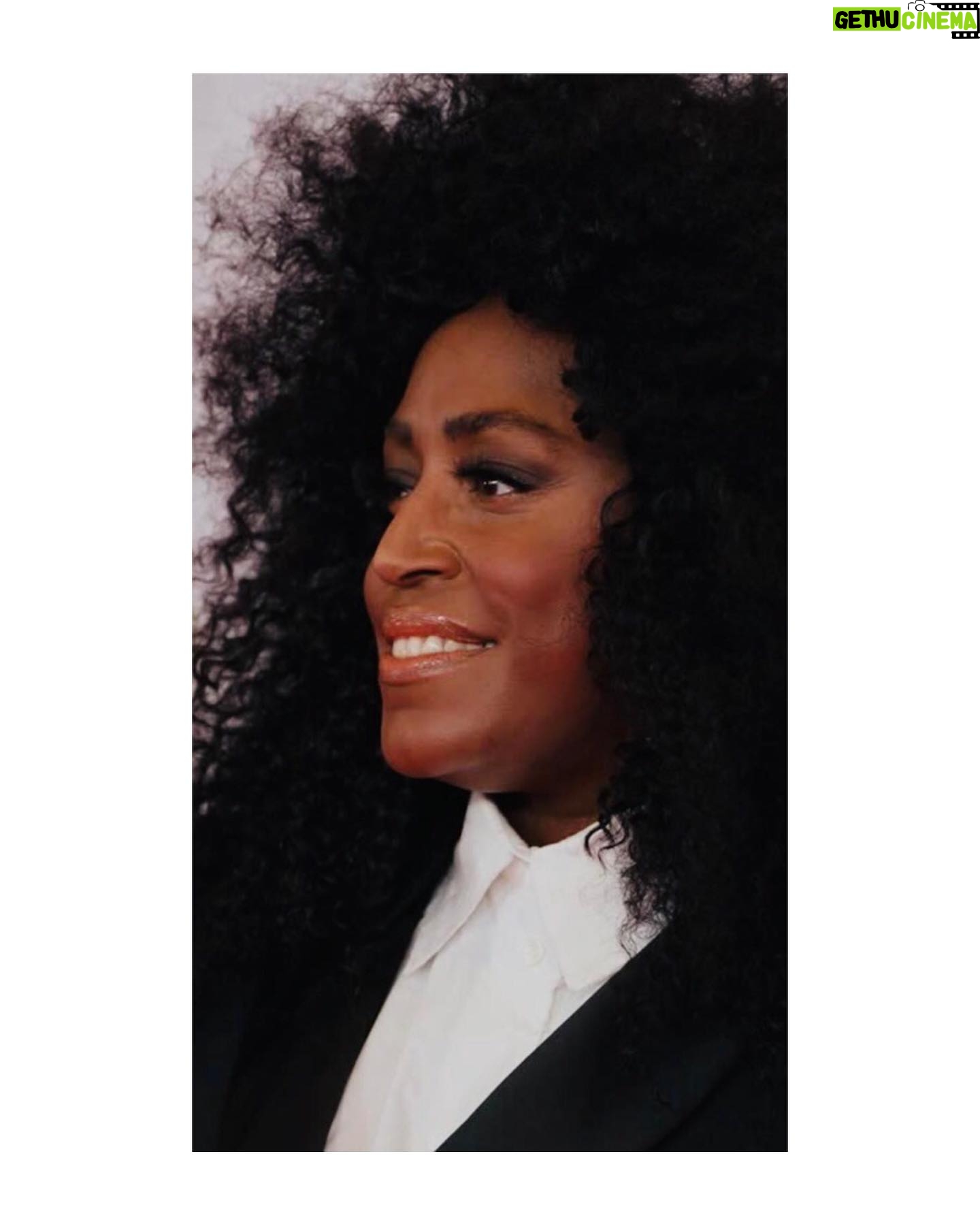 Mica Paris - 1.5K Likes - Thanks for having me @skyarts xxx