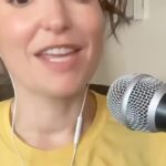 Milana Vayntrub