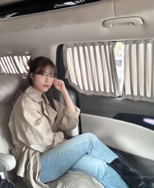 Min Do-hee Instagram - 오랜만에 패션위크🩵
@liecollection_  @chungchunglie  초대 감사합니다🙌🏻