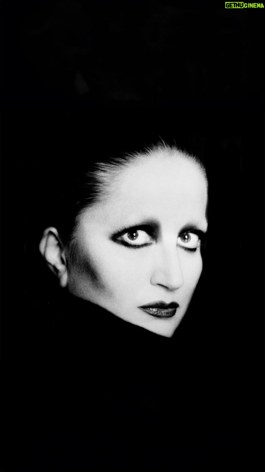 Mina - 32.6K Likes - Mina for #BalenciagaMusic
Balenciaga Music launches its new collaboration with legendary Italian singer Mina, featuring limited-edition products and a three-hour original playlist curated by Mina comprising a personal selection of songs from her preferred artists. An exclusive pre-release of her new track, “L’Amore Vero,” is also available via Balenciaga Music | Mina products, which are embedded with an NFC (Near Field Communication) chip that, when activated by a compatible device, reveal the exclusive new track. The single previews the artist’s forthcoming album, which will be released to the public on November 22nd.
Available now in select stores and at balenciaga.com