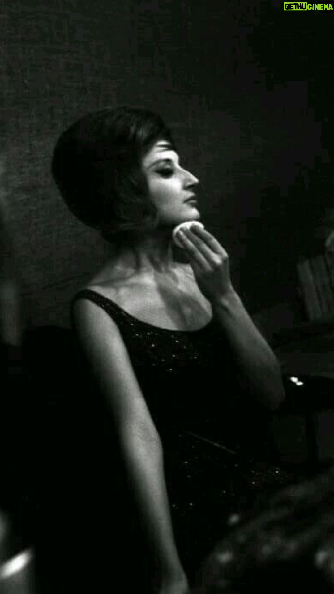 Mina - 4.3K Likes - MINA | CORIANDOLI
Dal film Madri pericolose | 1960
Regia: Domenico Paolella