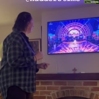 Miranda Hart - 69.5K Likes - De de de de de de de de de de de de