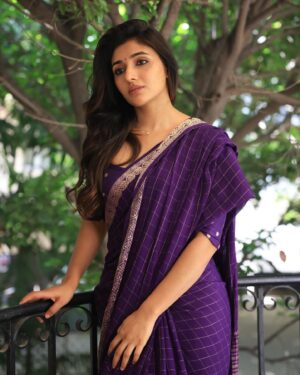Mirna Menon Instagram - Draped in stories.

PC : @varuun.jpg 
Mua : @jiyamakeupartistry 
Hair : @mahi_hairstyliz 
Outfit : @hafsaaddotcom