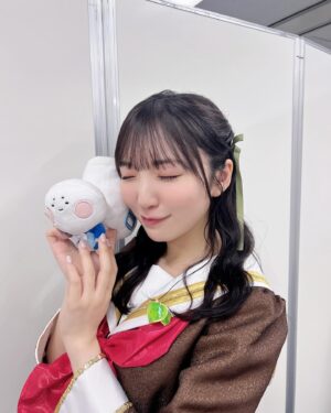 Moe Toyota Instagram - 🤎❤️

アニサマオフショット🪽

北宇治の制服大好き☺️💞
また着られるといいな🥹✨

Tシャツも可愛くリメイク
して貰いました🥹💓

#アニサマ
#響けユーフォニアム
#北宇治カルテット