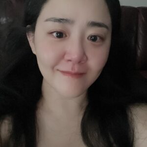 Moon Geun-young Instagram - ⠀⠀⠀⠀⠀⠀⠀⠀⠀⠀⠀⠀⠀⠀⠀⠀
안뇽🌟

#눈물은 #선풍기바람 #ㅋㅋ
#Day3254💋