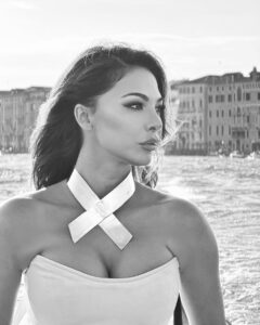 Actress Moran Atias HD Instagram Photos and Wallpapers September 2024