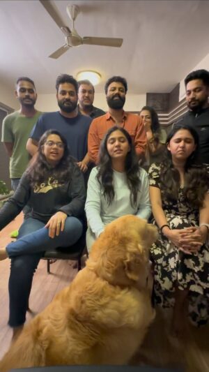 Mrunmayee Deshpande Instagram - Saiyyyyyaaaaaaaa..
Late to the trend, but fun ! 
#trending #family