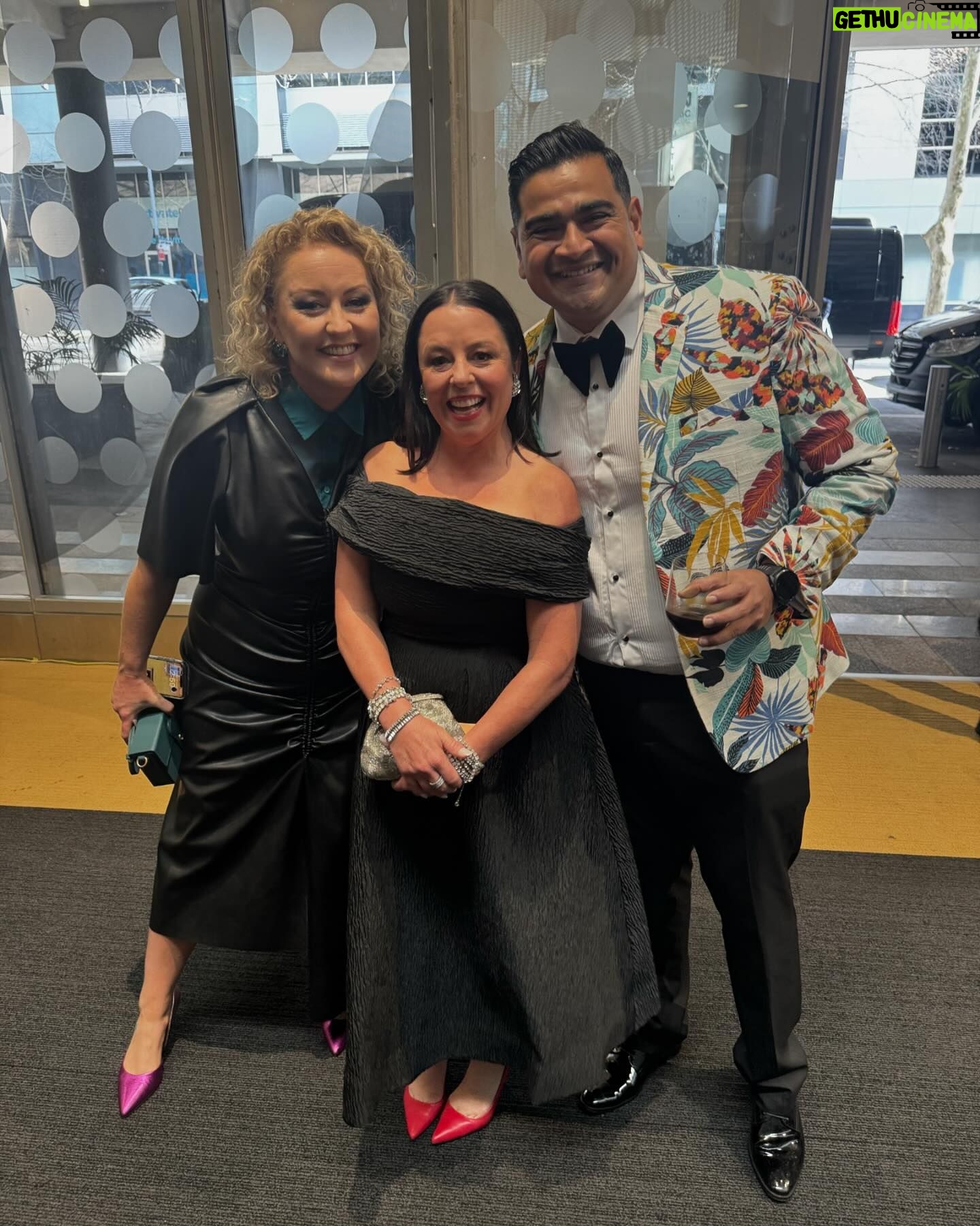 Myf Warhurst - 5.8K Likes - Glam squad at last nightās Logies. So many lovely faces. A joy to be there as @zanroweās emotional support animal for her first Logie nom for Take 5. Felt glorious in my @rebeccavallance frock that didnāt require any ironing or a bra (win) and letās take a moment for my fabulous vintage jewels from @johannajohnsonofficial and makeup by @belinda.l.weber. Adored it all. Didnāt slip over. Feel very old today. The end. Thanks ABC TV for the invite ā¤ļø